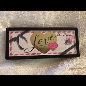 Love palette Too Faced
